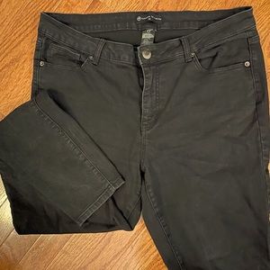 Fashion to Figure FTF Black Straight Leg Jeans